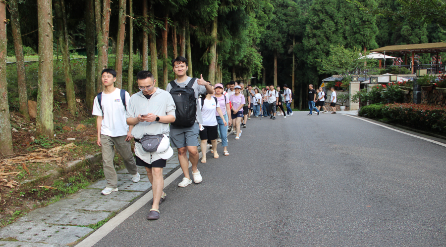 1724471318527618.jpg 团建2.jpg